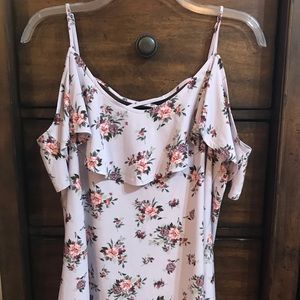 Ultra Flirt Floral Lilac Cold Shoulder Top XS
